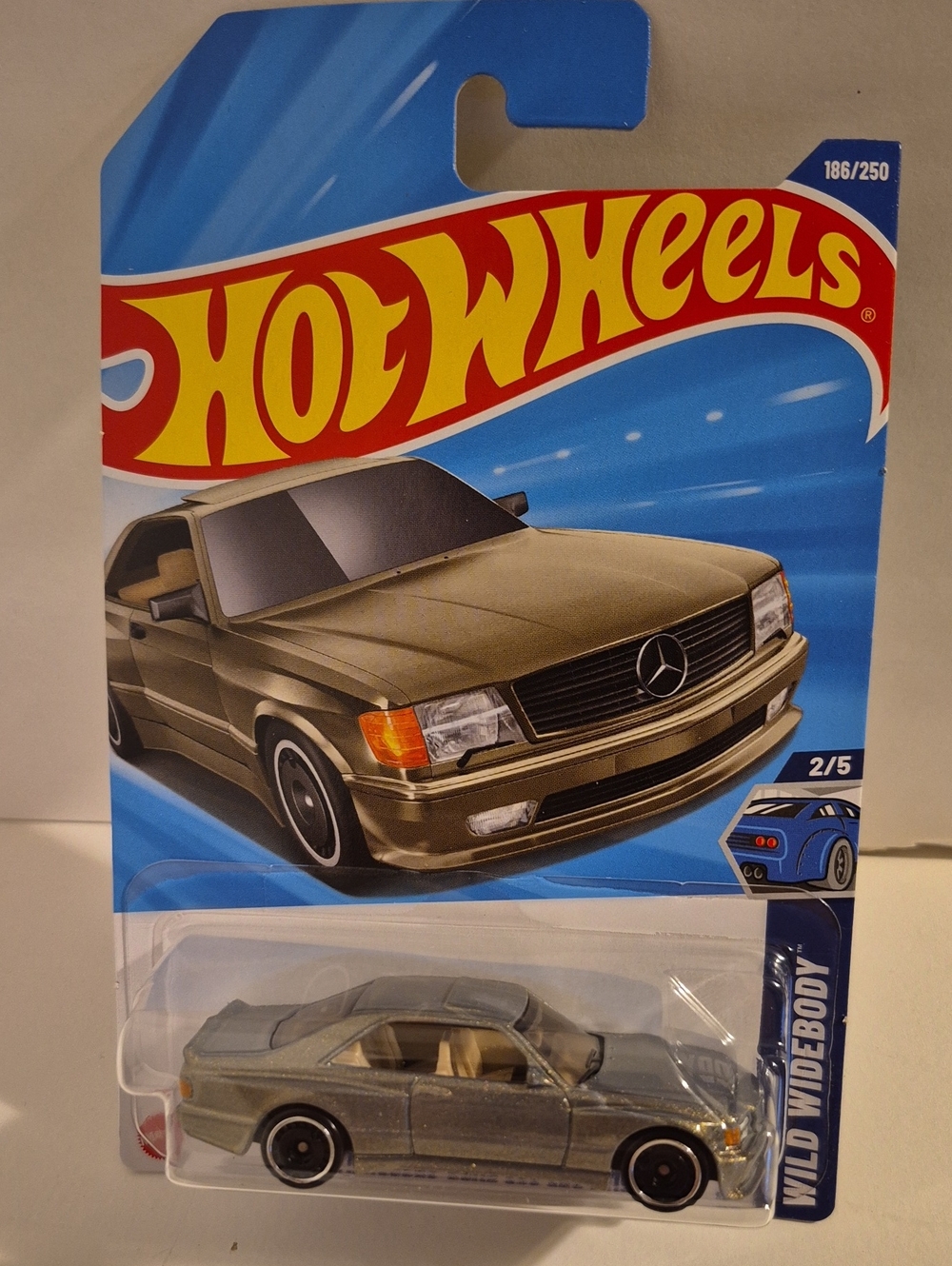 D2 Hot Wheels  89 Mercedes Benz 560 SEC AMG shipping protector